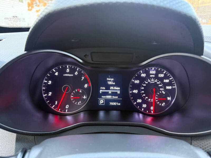 2016 Hyundai Veloster Turbo