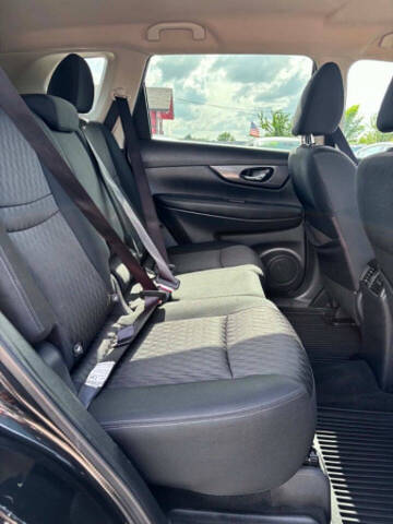 2017 Nissan Rogue SV