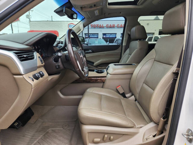 2019 GMC Yukon XL SLT