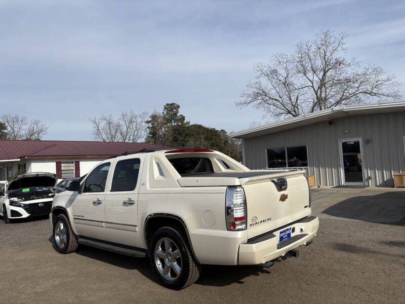 2012 Chevrolet Avalanche LTZ