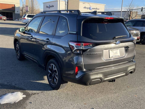 2025 Subaru Forester Premium