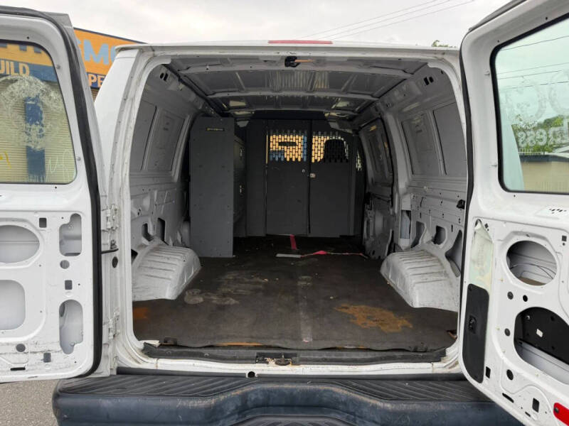 2014 Ford E-Series E-150