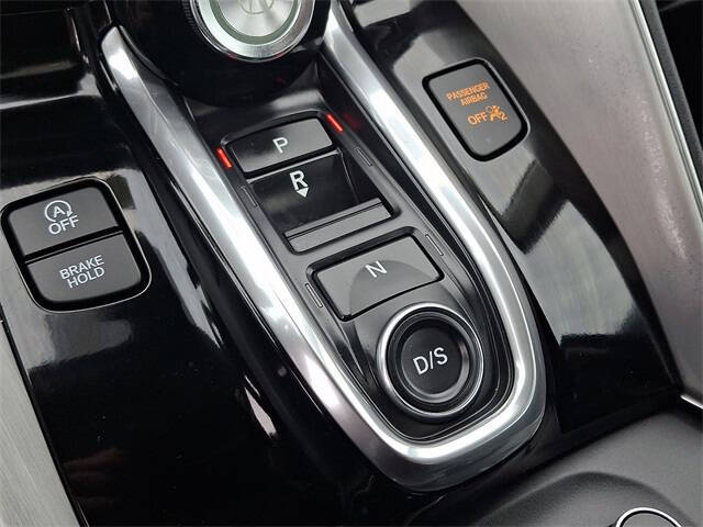 2025 Acura TLX w/Tech