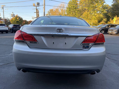 2011 Toyota Avalon Limited