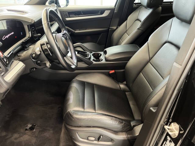 2024 Porsche Cayenne