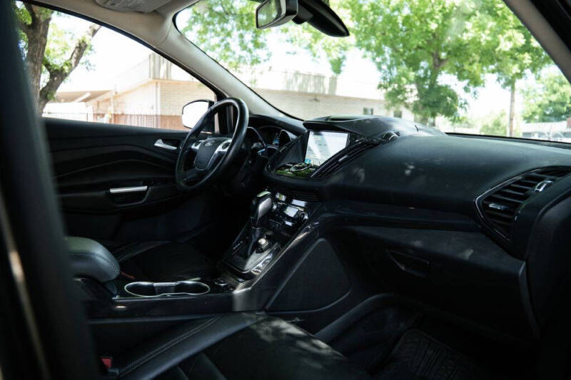 2016 Ford Escape Titanium