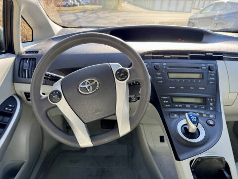 2010 Toyota Prius II