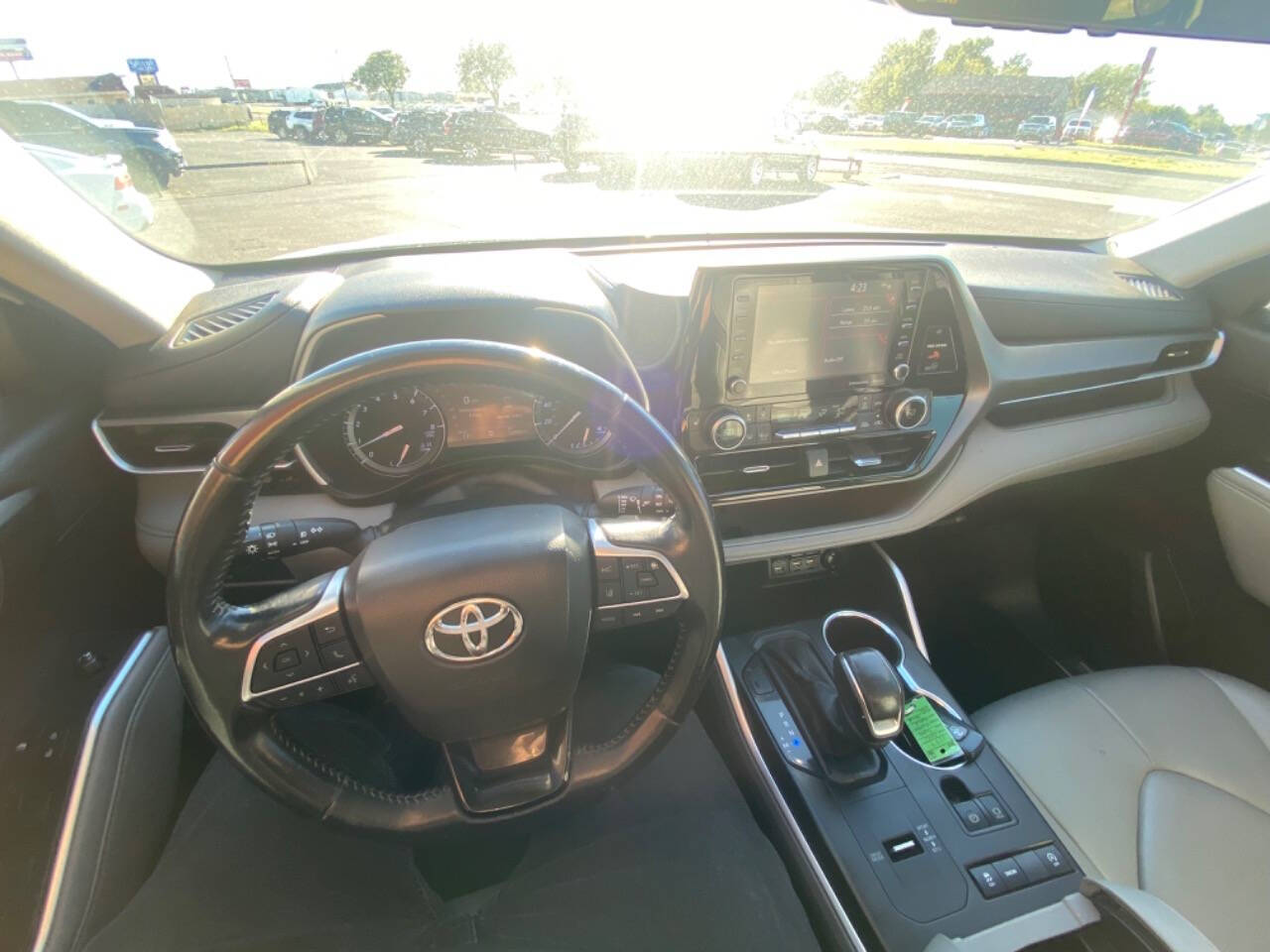 2020 Toyota Highlander for sale at OKC Auto Direct, LLC in Oklahoma City , OK