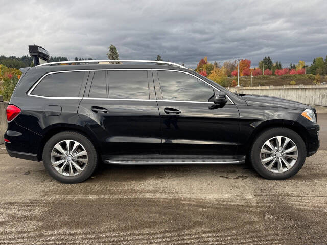 2013 Mercedes-Benz GL-Class for sale at Worldwide Auto in Portland, OR