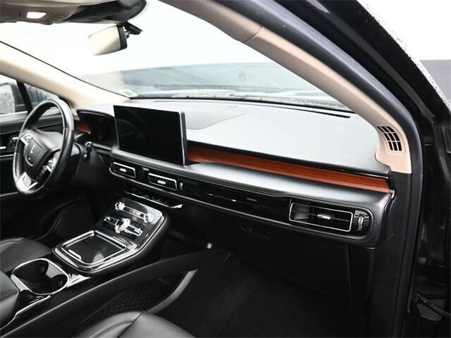 2023 Lincoln Nautilus Reserve