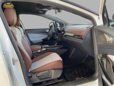 2023 Volkswagen ID.4 Pro