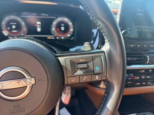 2022 Nissan Pathfinder Platinum