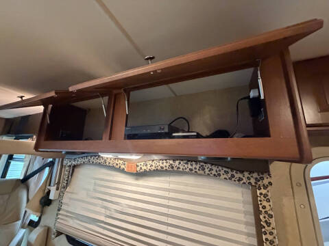 2016 Thor Motor Coach Windsport