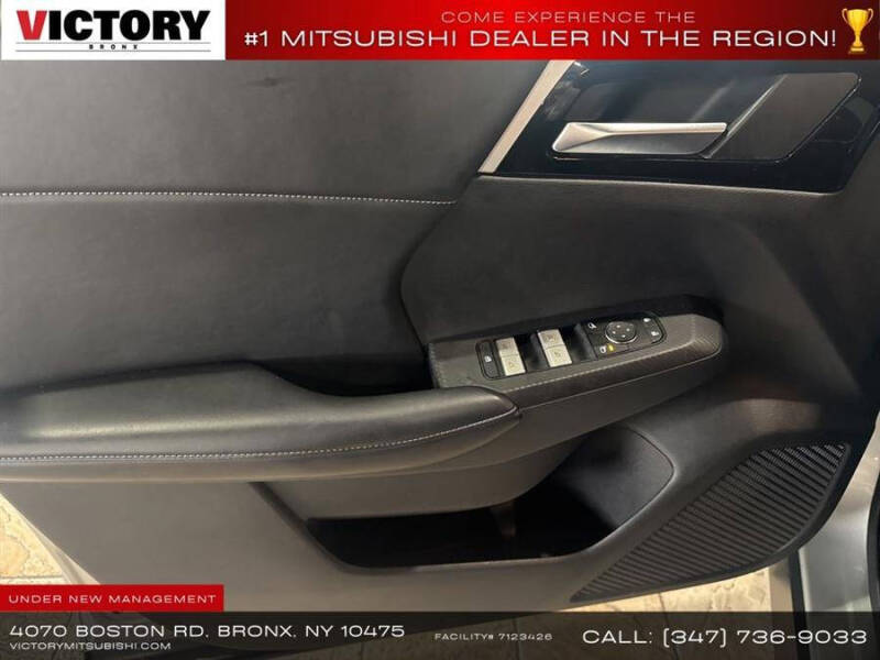 2022 Mitsubishi Outlander SE