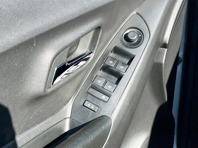 2022 Chevrolet Trax LS