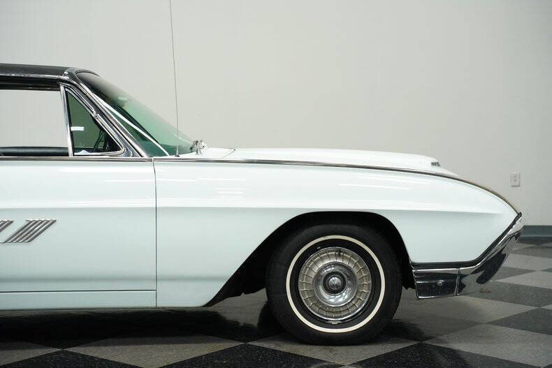 1963 Ford Thunderbird