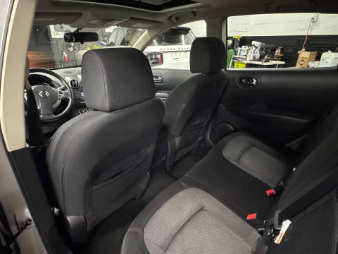 2011 Nissan Rogue SV