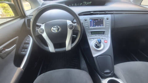 2015 Toyota Prius Three