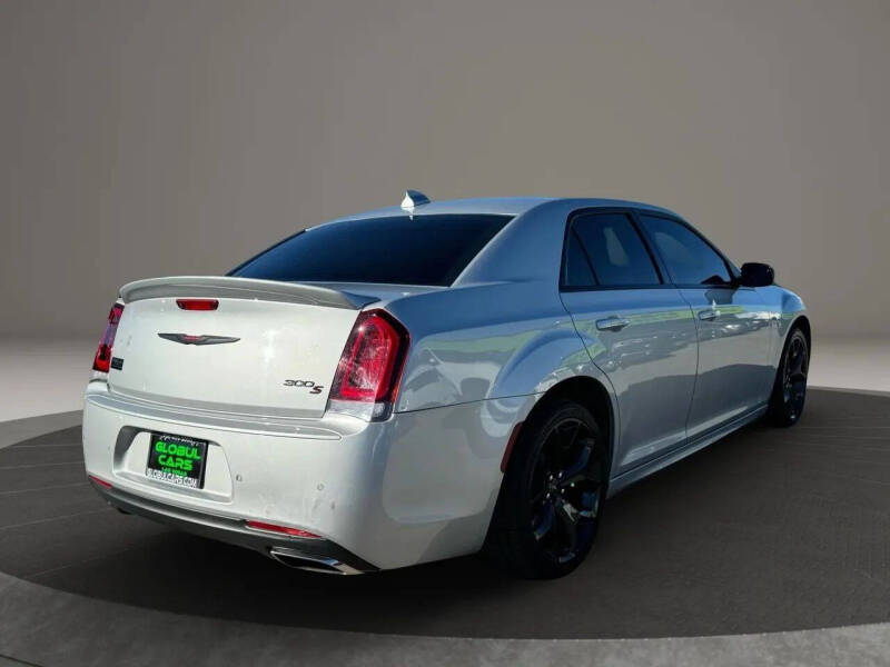 2021 Chrysler 300 S V8