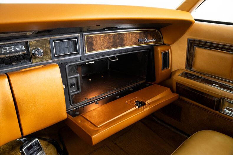 1977 Lincoln Continental
