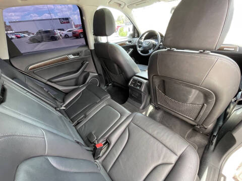 2016 Audi Q5 2.0T quattro Premium Plus