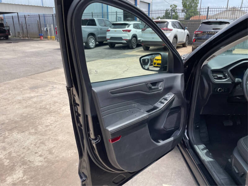 2024 Ford Escape Active