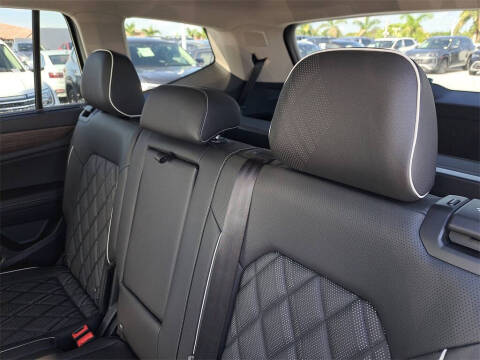 2025 Volkswagen Atlas SEL Premium R-Line 4Motion