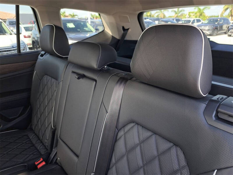 2025 Volkswagen Atlas SEL Premium R-Line 4Motion