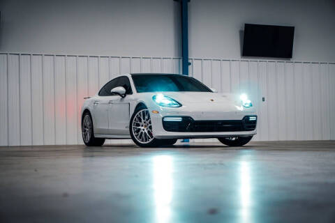 2020 Porsche Panamera GTS