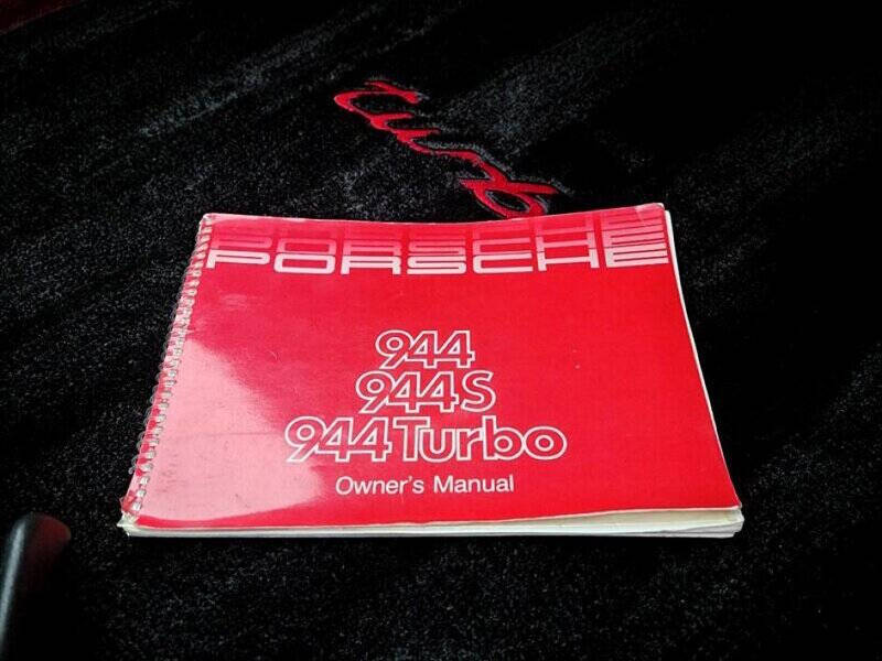 1987 Porsche 944 Turbo
