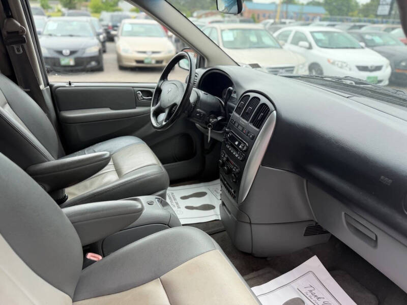 2006 Dodge Grand Caravan SXT