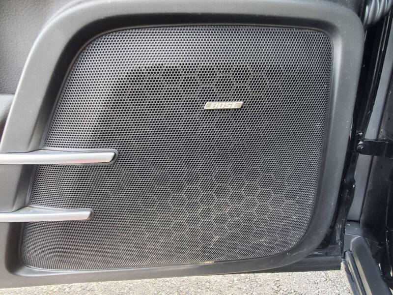 2017 Porsche Cayenne Platinum Edition