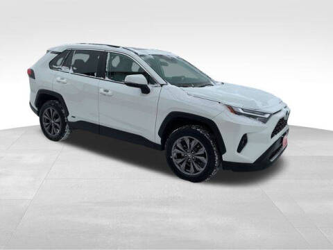 2022 Toyota RAV4 Hybrid XLE Premium