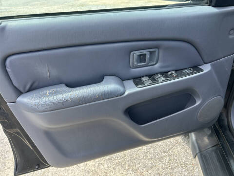 2000 Toyota 4Runner SR5