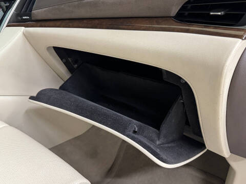 2016 Cadillac Escalade ESV Premium Collection