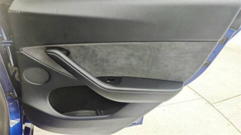 2025 Tesla Model Y Long Range