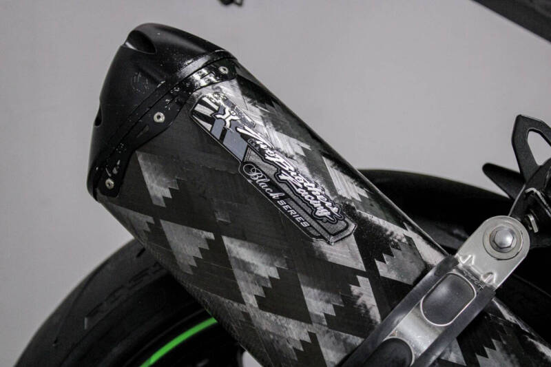 2015 Kawasaki Ninja ZX-6R 40th Anniversary E