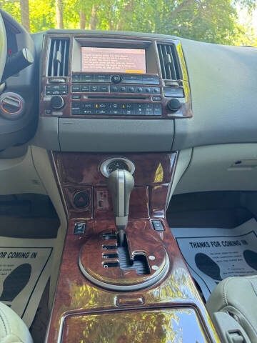 2005 Infiniti FX35