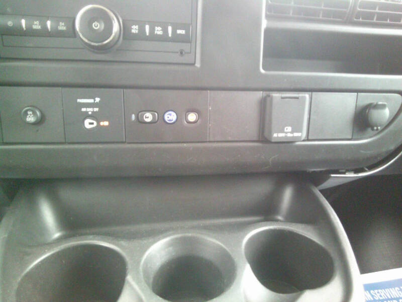 2024 GMC Savana 2500