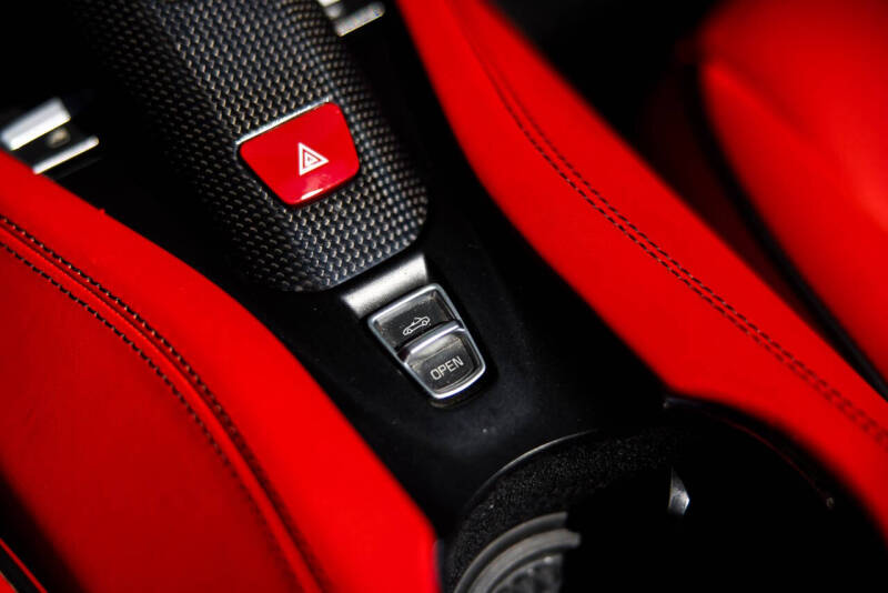 2015 Ferrari California T