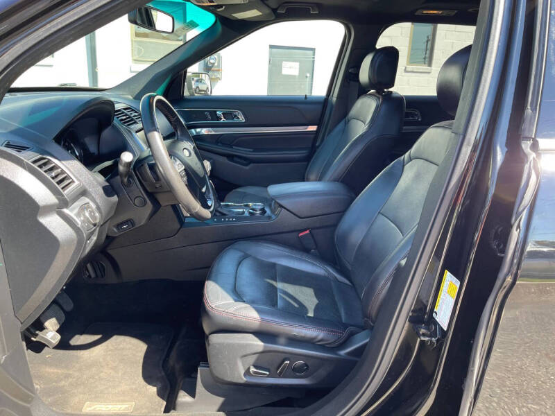 2016 Ford Explorer Sport