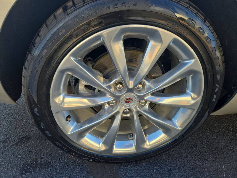 2014 Cadillac XTS Luxury Collection