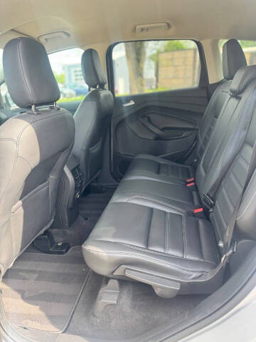 2019 Ford Escape SEL