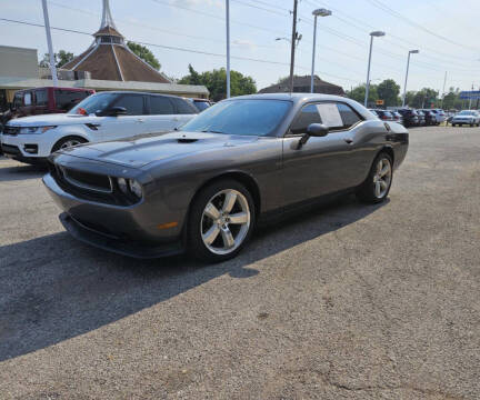 2014 Dodge Challenger SXT