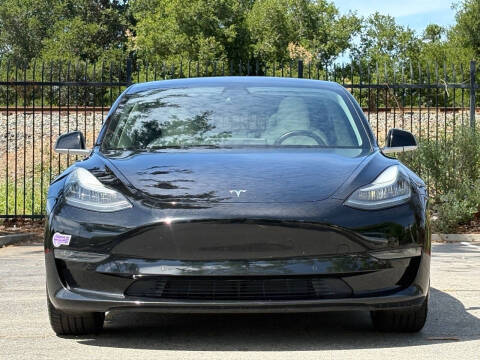 2019 Tesla Model 3 Standard Range Plus