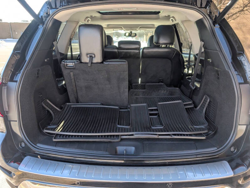 2019 Nissan Pathfinder SL