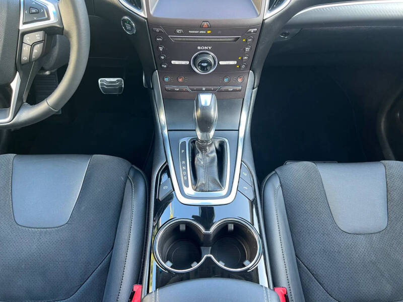 2015 Ford Edge Sport