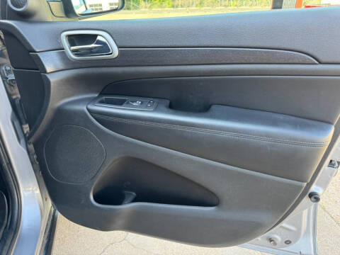 2018 Jeep Grand Cherokee Laredo E