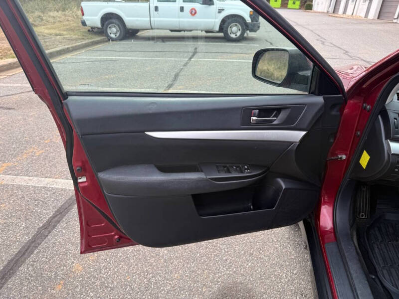 2012 Subaru Outback 2.5i Premium