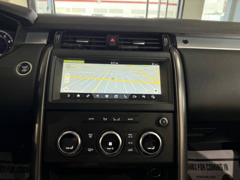 2020 Land Rover Discovery Landmark Edition